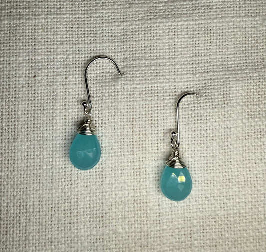 Sea Blue Chalcedony Gemstone Earrings on Sterling Silver French Hooks (Pear
Briolette Cut)