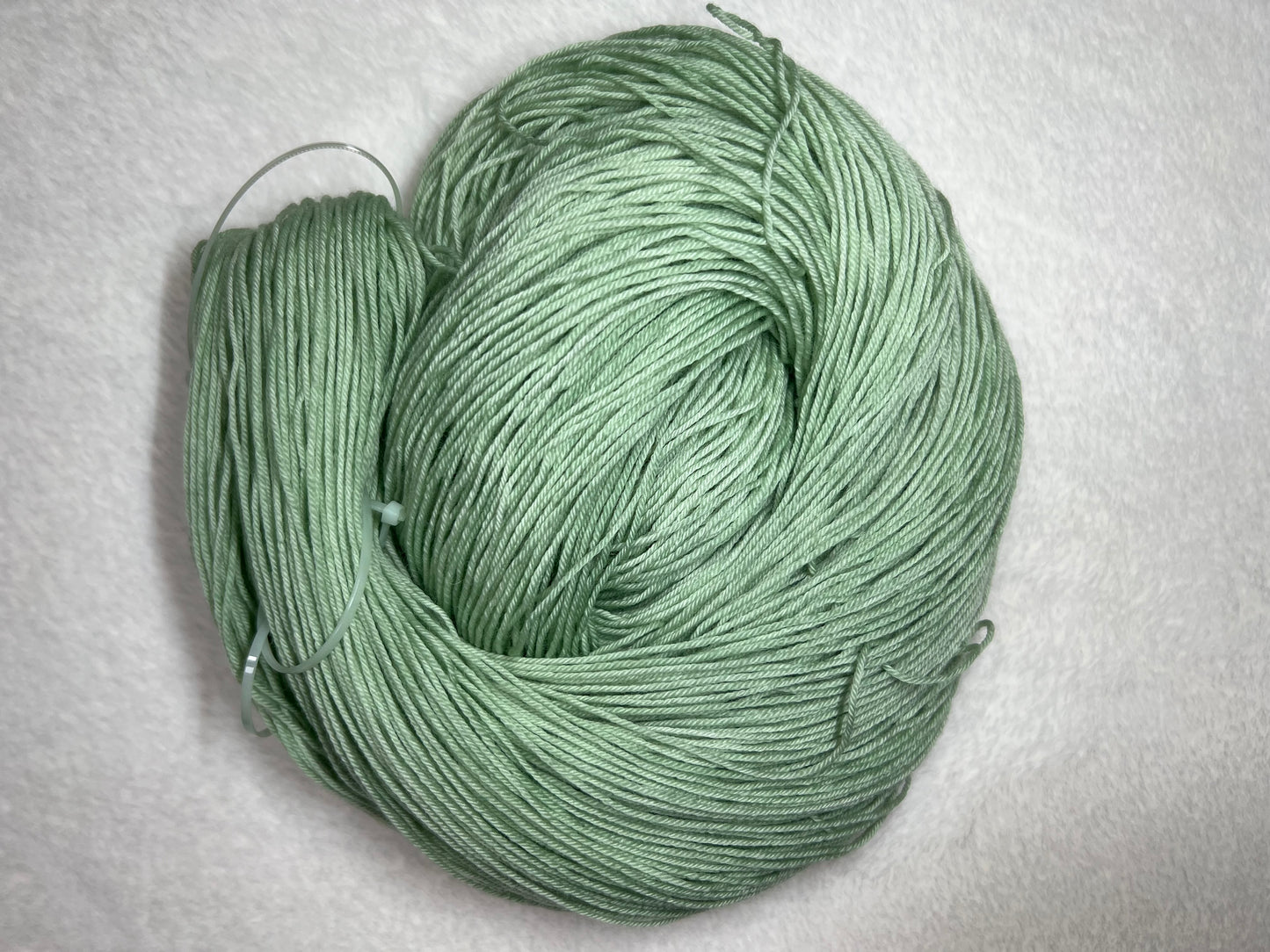 Aurora Borealis - 100% Fine Superwash Merino Wool / Fingering Weight Base