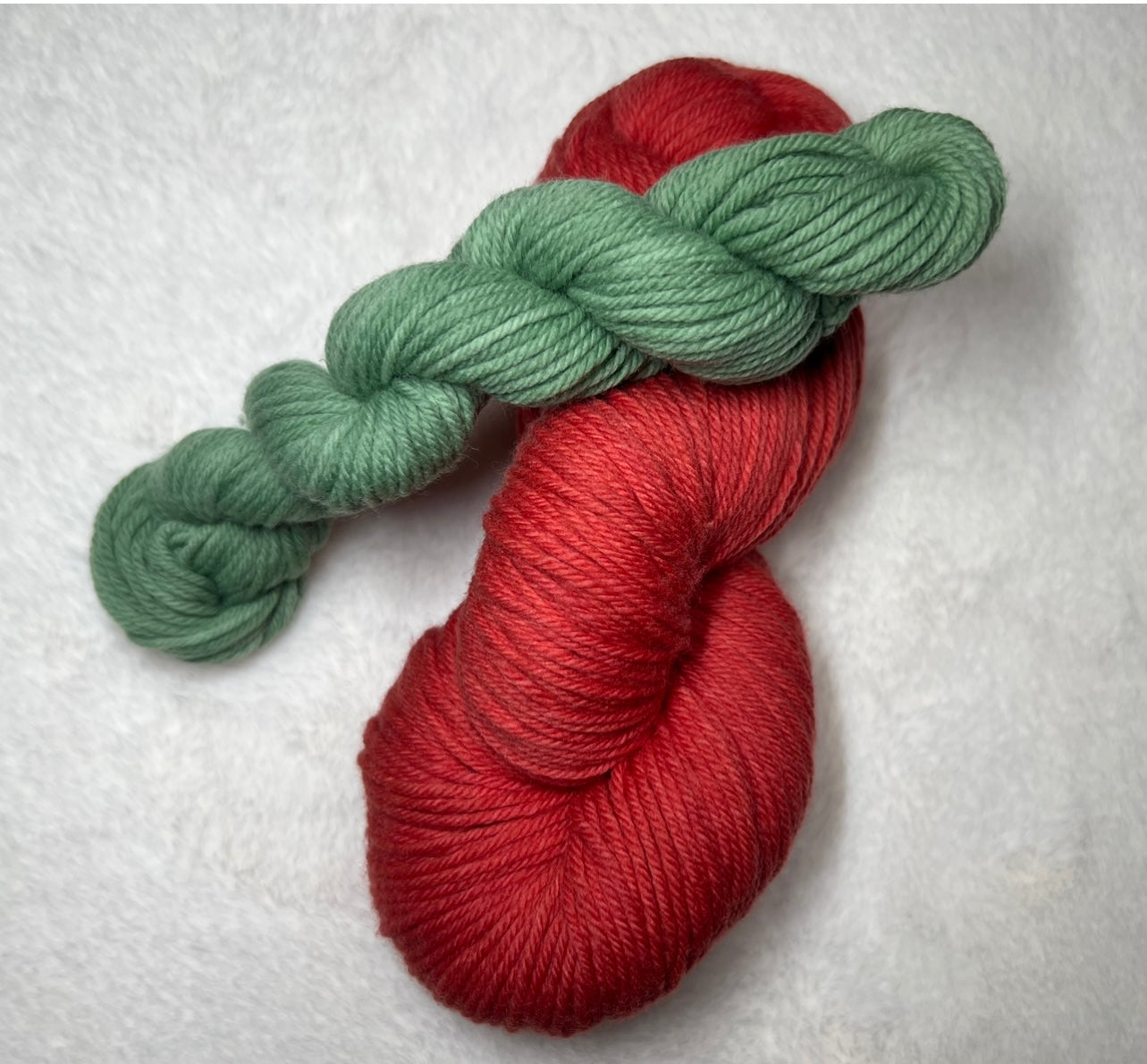 Vintage Red - 100% Merino Lambswool/ Worsted Weight Base